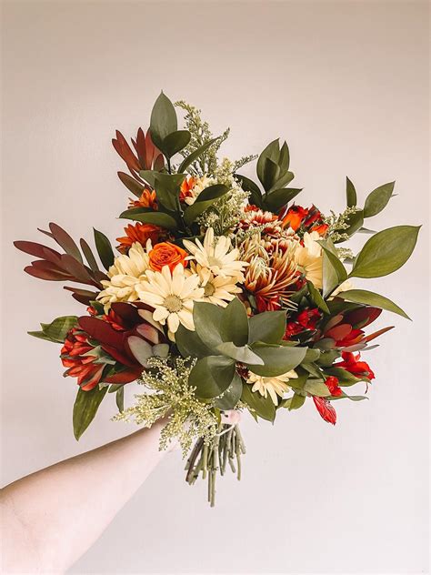 Order International Flower Delivery Online .